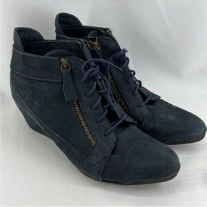 Elegant Navy Lace-Up Wedge Boots